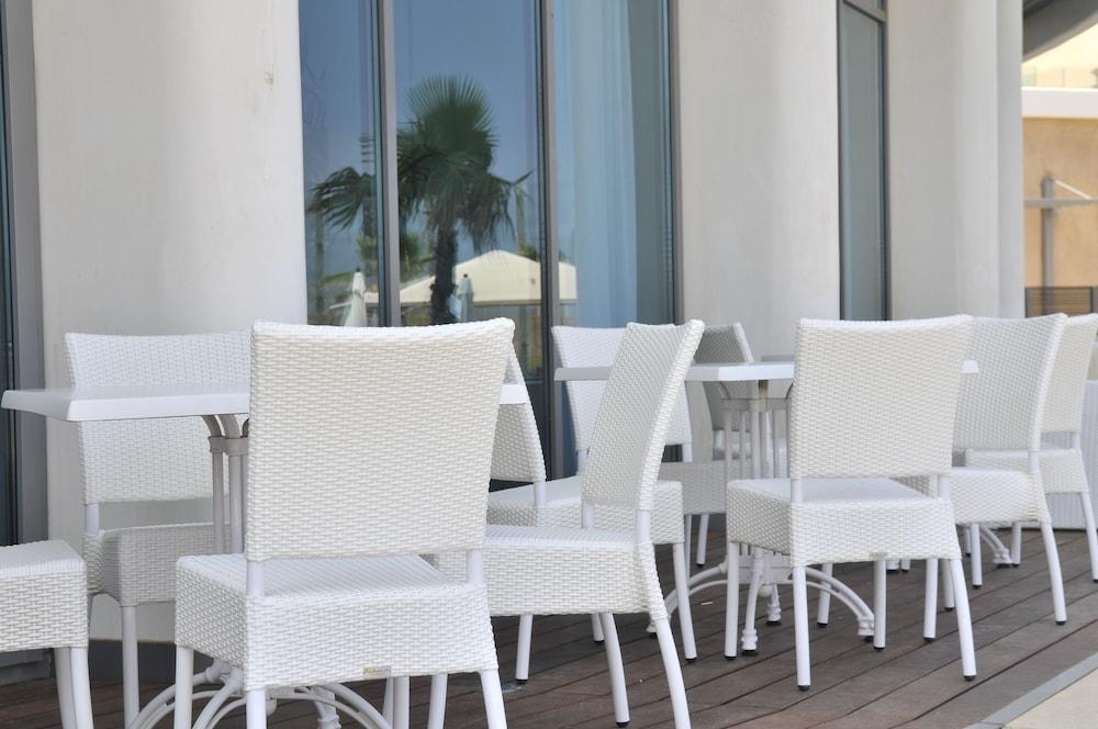 Play Hatzuk Beach Tel Aviv Exteriér fotografie